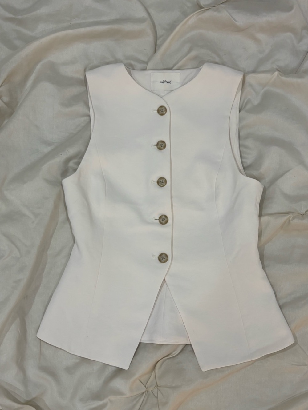 Aritzia Wilfred White Button-Up Vest Top